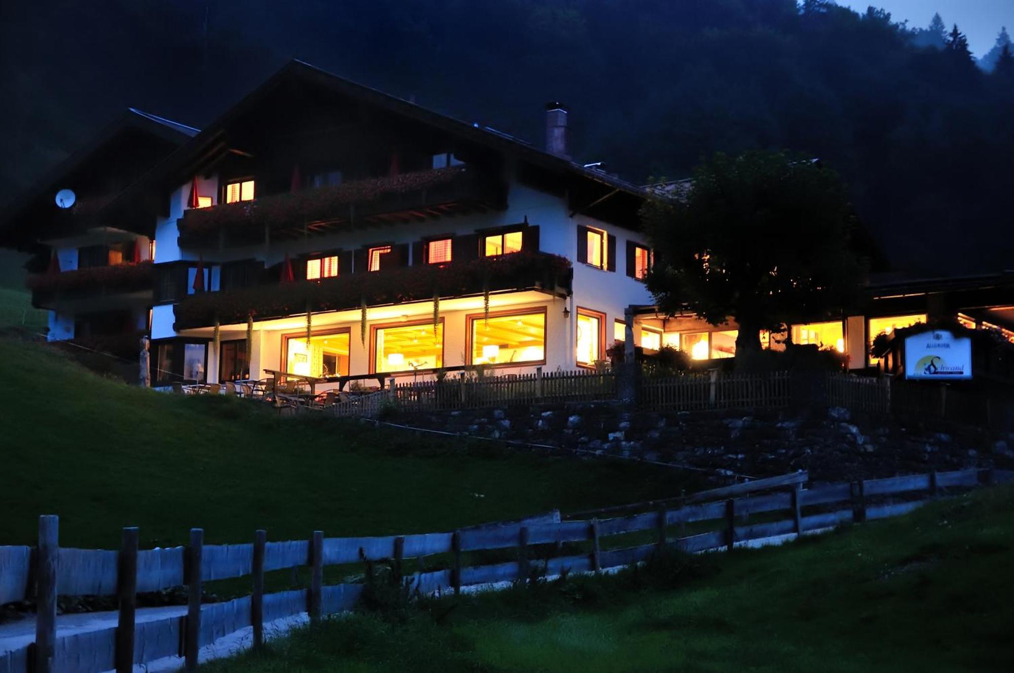 אוברסטדורף Alpengasthof Hotel Schwand מראה חיצוני תמונה